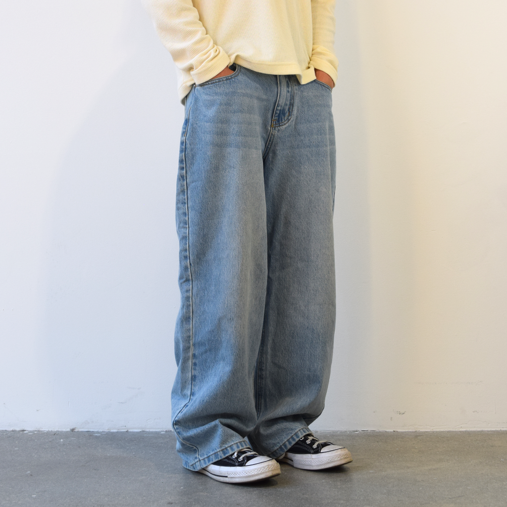 Core Adjustable Baggy Jeans