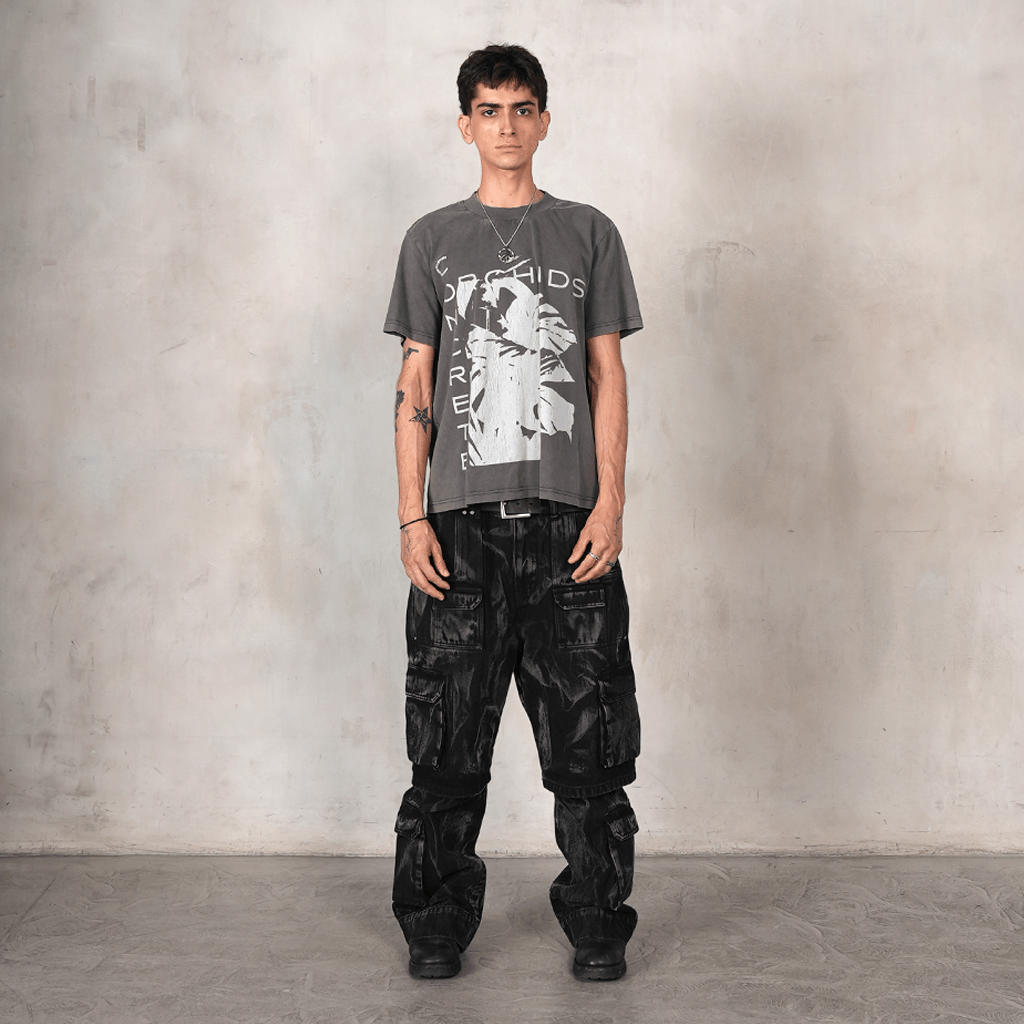 Cracked Monstera Tee in Stone - washed Cotton - Concrete Orchids