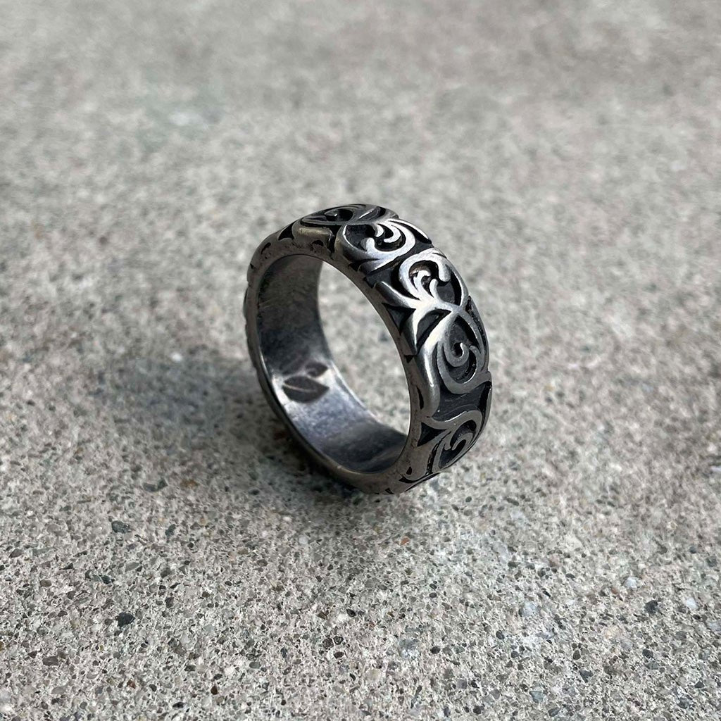 Earth Flow Ring - Concrete Orchids