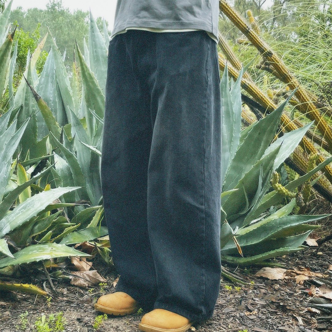 "One Tree" Adjustable Baggy Jeans - Concrete Orchids