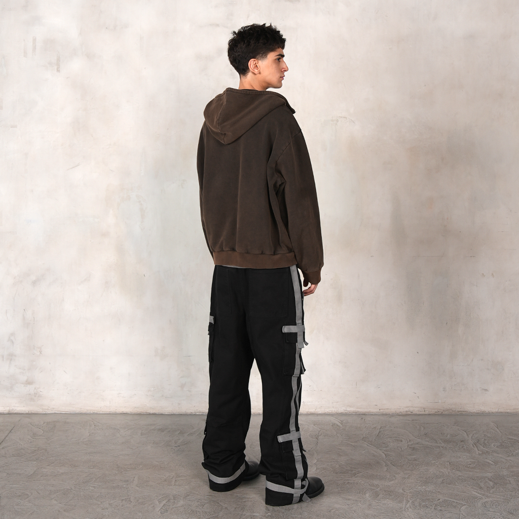 Monolith Cargo Pants in Washed Twill