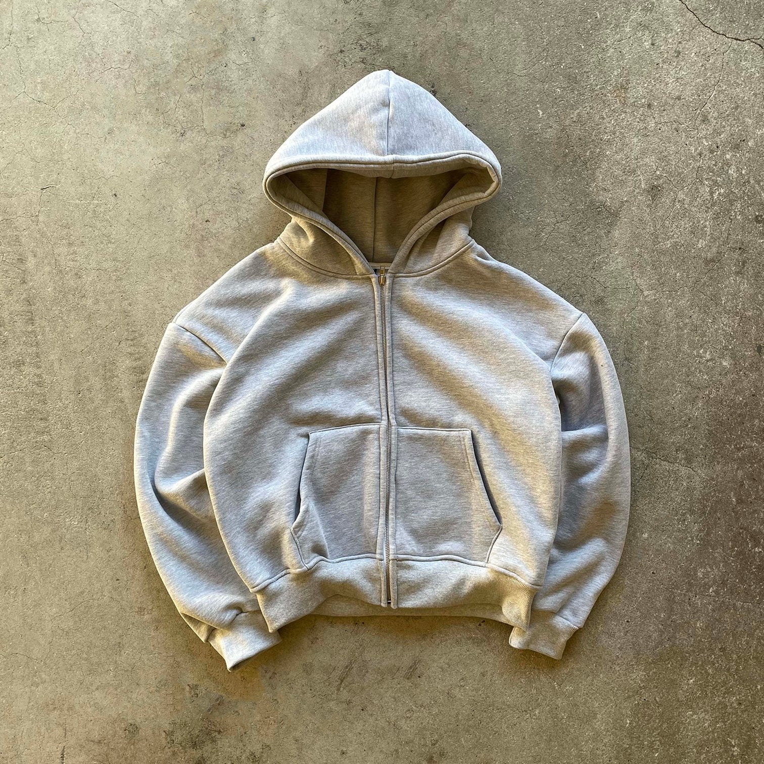 "One Tree" Boxy Zip-up Hoodie - Concrete Orchids